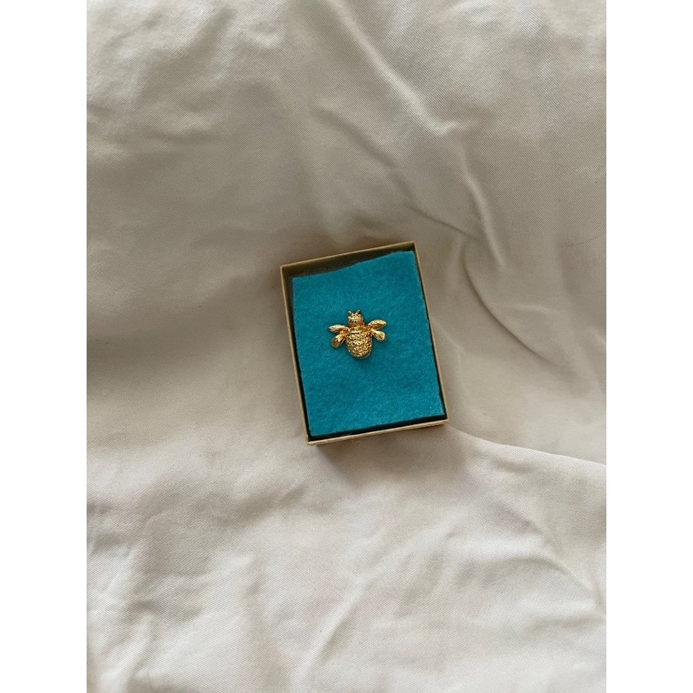 Vintage Gold Tone Bumble Bee Lapel Pin/Brooch - Picture 11 of 11
